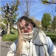 Englisch lernen mit einer erfahrenen Tutorin aus Österreich für Sekundarstufe bis Erwachsene online