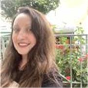 Enseño español para extranjeros y en particulas para DELE. Tengo muchos años de esperiencia con niños, adolescentes y adultos