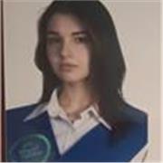 Profesora de filosofia apta para bachillerato, con estudios en filosofia y matrícula de honor en filosofía de bachillerato.
