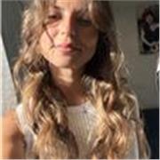 Insegnante di chimica, con 3 anni di esperienza, offre lezioni private online e in presenza a Pavia