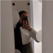 Insegnate di Arabo: sono di madrelingua Araba e so anche scrivere e parlare bene l' italiano perché vivo in Italia anni