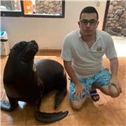 Profesor de veterinaria básica y y zoología para niños y adolescentes