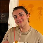 Studente del quinto anno con esperienza offre aiuto compiti a bambini delle scuole elementari e medie