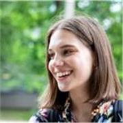 Profesora de inglés y polaco (bilingüe) con B2 en chino, francés y español ofrece clases online para niños y adultos.