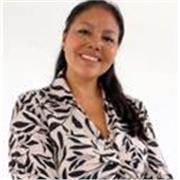 Profesora Nativa de Español brindo clasea a niños y adultos