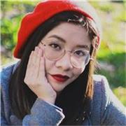 Laureata in Giornalismo e Master in Sceneggiatura ♥
