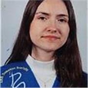 Profesora de apoyo escolar de física y química para adolescentes (13-17 años)