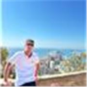 Insegnante di lettere, storia e filosofia a livello avanzato e di matematica, Fisica, Chimica e Biologia a livello liceale