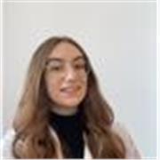 Graduada en Química, ofrezco clases de Química y Ciencias para estudiantes de ESO y Bachillerato. 