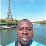 Étudiant en master 1 MEEF physique-chimie et peux donc encadrer au secondaire peu importe le niveau.