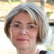 Professeur de FLE et Français. Expérience en écoles internationales et DPIB (Baccalauréat International)
