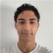 Estudiante de segundo de Psicología, con título de bachillerato científico/sanitario. Con ganas de desarrollarme en la enseñanza.