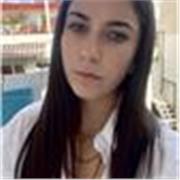 Estudiante de doblegrado en Administración de Empresas y Gestión de la Innovación, y Marketing y Comunicación Digital. Dispongo de título de bachillerato en ciencias