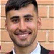 Profesor titulado en Educación Primaria y varias Menciones
