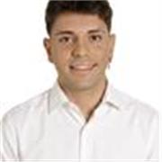 Soy Adrián Cabello, docente experto y profesional en matemáticas. Muy joven y con una gran vocación. Confía en el proceso😉