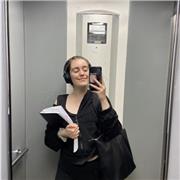 Imparto clases de física, química y matemáticas hasta segundo de bachillerato. Soy estudiante de 4º de Físicas