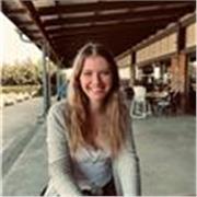 TEFL certified English teacher who helps you improve your language skills, fluency and confidence with fun and engaging lessons!