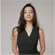 Psychology graduate & experienced yoga instructor offering mindful, grounding yoga and breathing practices online and in Padova.