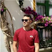 Entrenador personal llevando el deporte como una rutina de vida