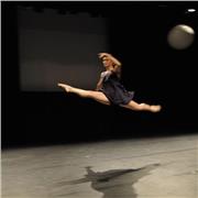 Coach Danse / Yoga / Pilates / Barre au sol / Barre Classique / Cours danse classique pour Professionnels et amateurs 
• Cours particuliers de danse classique pour les danseurs professionnels 
• Cours de barre classique pour toutes personnes non danseur
