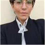 Laureata in Giurisprudenza impartisce lezioni di diritto privato, civile, pubblico, amministrativo, processuale penale e civile. Si rende disponibile anche per aiuto tesi