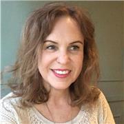 Profesor coaching apta para desarrollo profesional y personal, superar desafíos y atravesar cambios.