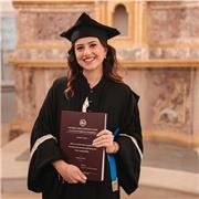 Neo laureata in Giurisprudenza e Allieva di Scuola di Eccellenza offre lezioni, ripetizioni, supporto redazione tesi di laurea
