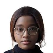Experienced English Tutor Helping Students and Professionals Improve Fluency and Confidence