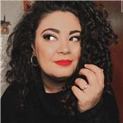 Laureata in discipline delle arti della musica e dello spettacolo