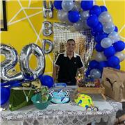 Profesor de matemáticas con experiencia de adultos y niños