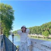 Insegnante madrelingua cinese offre le lezioni privati di conversazione, di conoscere la cultura cinese, di conoscere i caratteri cinesi