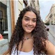 Soy una persona trabajadora y empática, con sólida experiencia en la coordinación de grupos y organización de actividades lúdicas 