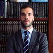 Dinámico, extravertido, con ganas de enseñar y motivada.