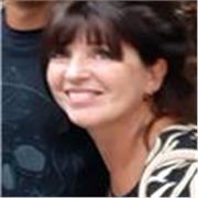 Profesora de danzas clásicas....pilates y barra terre...soy una persona muy apasionada por mi trabajo.