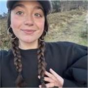 Animadora Sociocultural estudiando Educación Infantil. Tengo experiencia con niñ@s de todo tipo de edades.