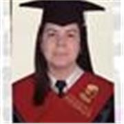 Profesora de inglés con nivel C2 que ofrece clases particulares para niños y adultos a todos los niveles. 
Soy estudiante de doble grado en Relaciones Internacionales y CADE, y ofrezco también clases de cualquier asignatura hasta 4 ESO