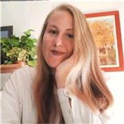 Multilingual teacher with a strong focus on growth. Teaching is not just my profession — it is my greatest passion. 