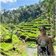 I enjoy meeting new people and learning about new cultures and experiences. I would like to teach anyone from the age of 10 onward