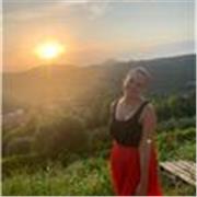 Studentessa universitaria di 20 anni con esperienza disponibile per aiuto compiti in tutte le materie