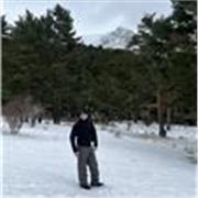 Soy una persona amable y dedicada, mi objetivo es enseñar a niños de primaria o la ESO y dar clases de refuerzo en asignaturas