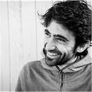 Musicista e sound designer impartisce lezioni di produzione audio, musica elettronica e midi
