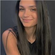 Soy maestra en educación Infantil y Primaria y mi intención es ayudar a que aquellos que necesiten un refuerzo educativo con tal de asimilar todos los contenidos.