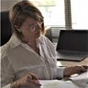 Profesora, Abogada, Diplomada especialidad derecho Medio ambiental, preferentemente personas universitarias y opositoras
