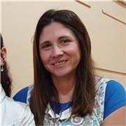 Profesora en educación primaria para repaso y apoyo diario