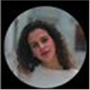 Offro lezioni private e personalizzate di lingua a studenti e studentesse delle elementari, medie e superiori.