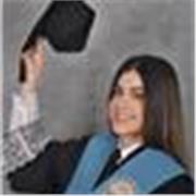 Me considero un apoyo cercano y motivador para el estudiante. Baso mis clases de Primaria en el refuerzo y en la confianza.