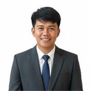 Passionate ESL Teacher Delivering Engaging and Effective Lessons