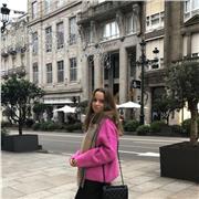 Soy una estudiante excelente con ganas de enseñar todo tipo de asignaturas