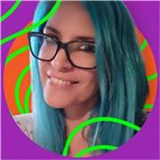 I help students pass Cambridge exams through online English lessons that build confidence in every skill. I’m a CELTA-qualified un