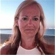 Profesora licenciada en Filosofía imparte clases particulares presenciales  y online desde Primaria hasta 
 Bachillerato.
